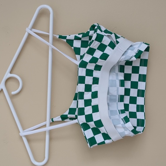 14" PTP Green and White Checkered Cropped Top Interior Bra with Removable Pads - Picture 6 of 7